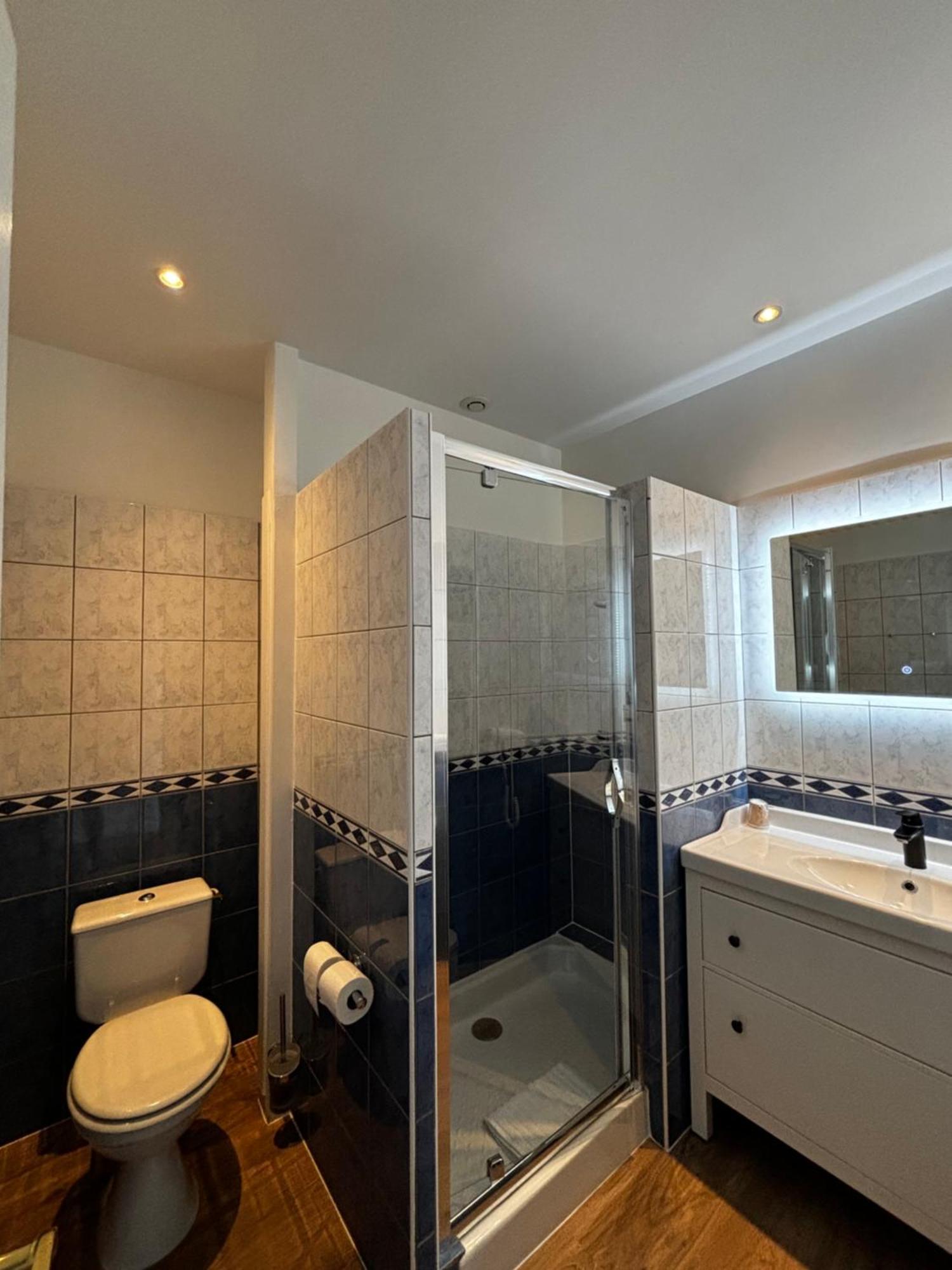 Rive Gauche Hotel